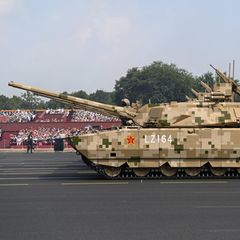Ein Typ-100 Panzer in Peking