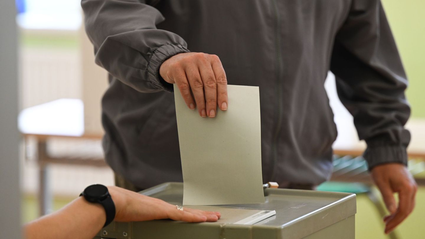 Bei den Bürgermeisterwahlen ist die Auswahl an Kandidaten in einigen Kommunen nicht groß. (Symbolbild) Foto: Robert Michael/dpa