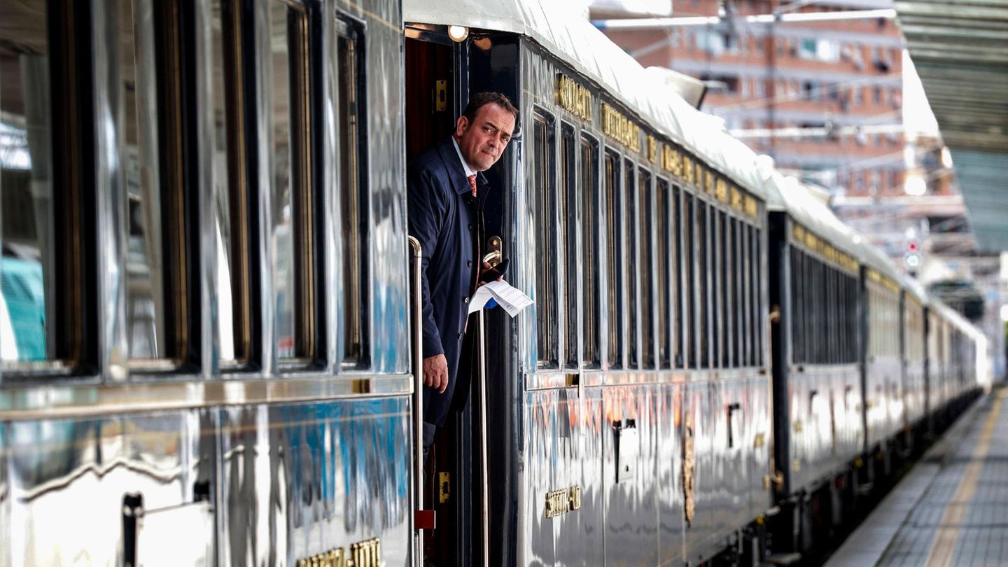 Venice Simplon-Orient-Express VSOE  Venice Simplon-Orient-Express VSOE