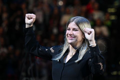 Freut sich über ihr erstes Kind: Elisabeth Seitz. Foto: Marijan Murat/dpa