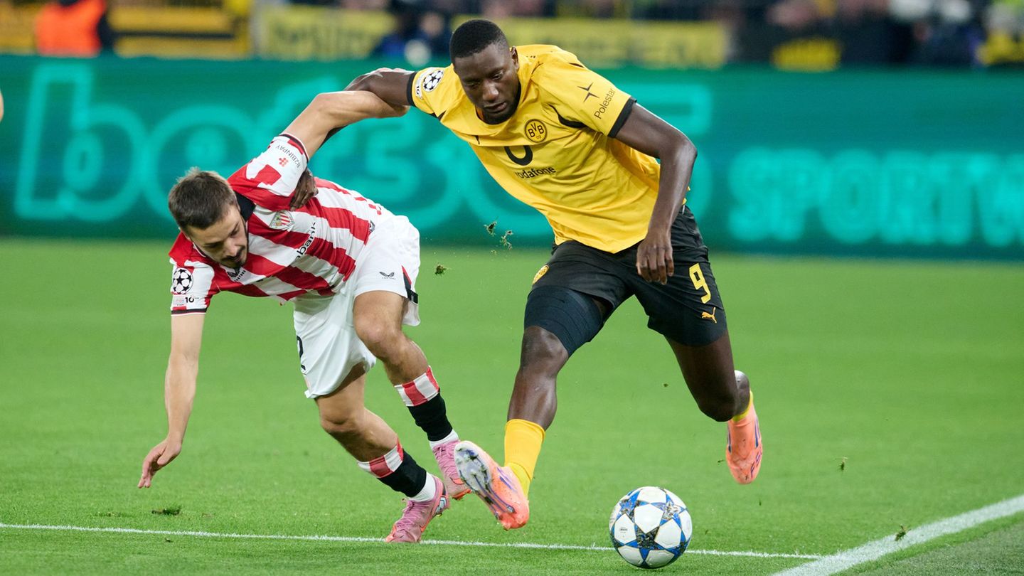 Serhou Guirassy (rechts) und Dortmund wollen in der Champions League nachlegen. (Archivfoto) Foto: Bernd Thissen/dpa