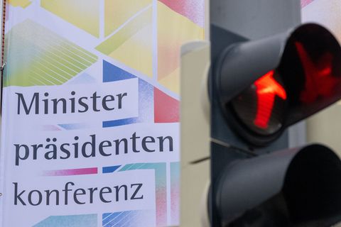 Erstmals seit 2009 übernimmt Rheinland-Pfalz wieder den Vorsitz der Ministerpräsidentenkonferenz. (Archivbild) Foto: Hendrik Sch