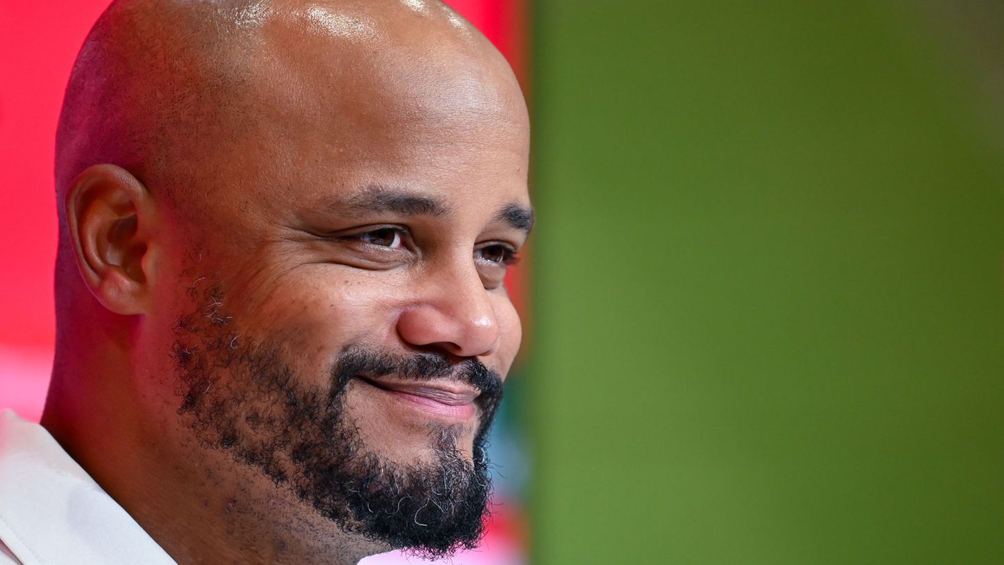 Vincent Kompany has extended his contract early with FC Bayern