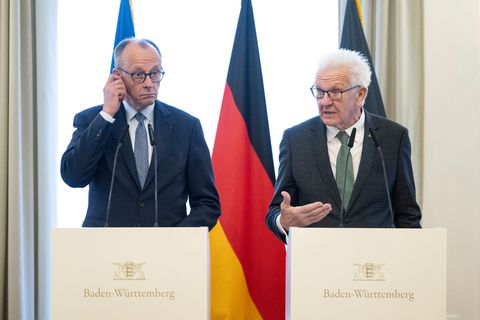 Merz und Kretschmann tauschten sich über Wirtschaft und Forschung. Foto: Marijan Murat/dpa