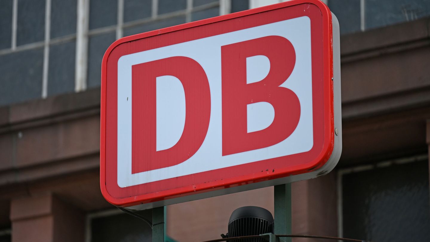Bei der Deutschen Bahn stehen Neubesetzungen im Konzernvorstand an. (Archivbild) Foto: Michael Brandt/dpa