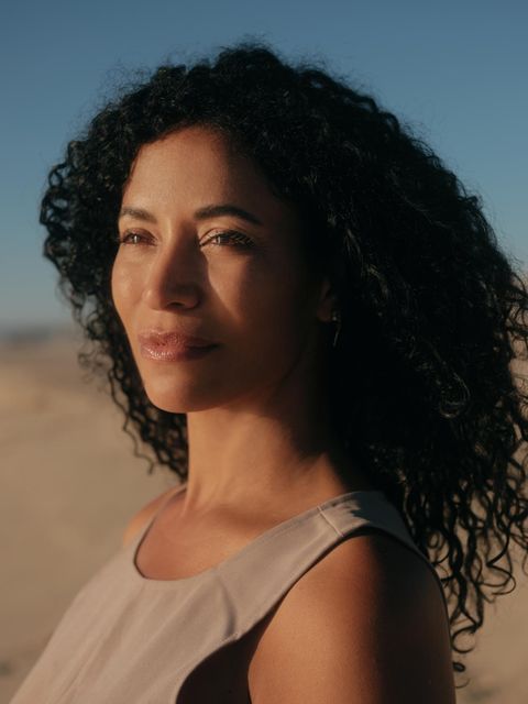 In ihrem Podcast "From Now On" lässt Lisa Phillips heute andere Opfer von Missbrauch zu Wort kommen. "Das ist die Mission meines Lebens", sagt sie