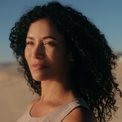 In ihrem Podcast "From Now On" lässt Lisa Phillips heute andere Opfer von Missbrauch zu Wort kommen. "Das ist die Mission meines Lebens", sagt sie