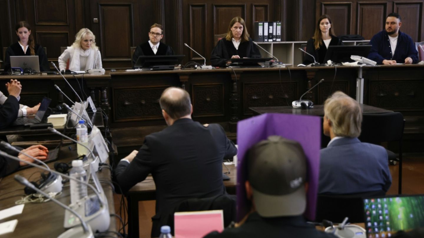 Verhandlung in sogenanntem Block-Prozess in Hamburg