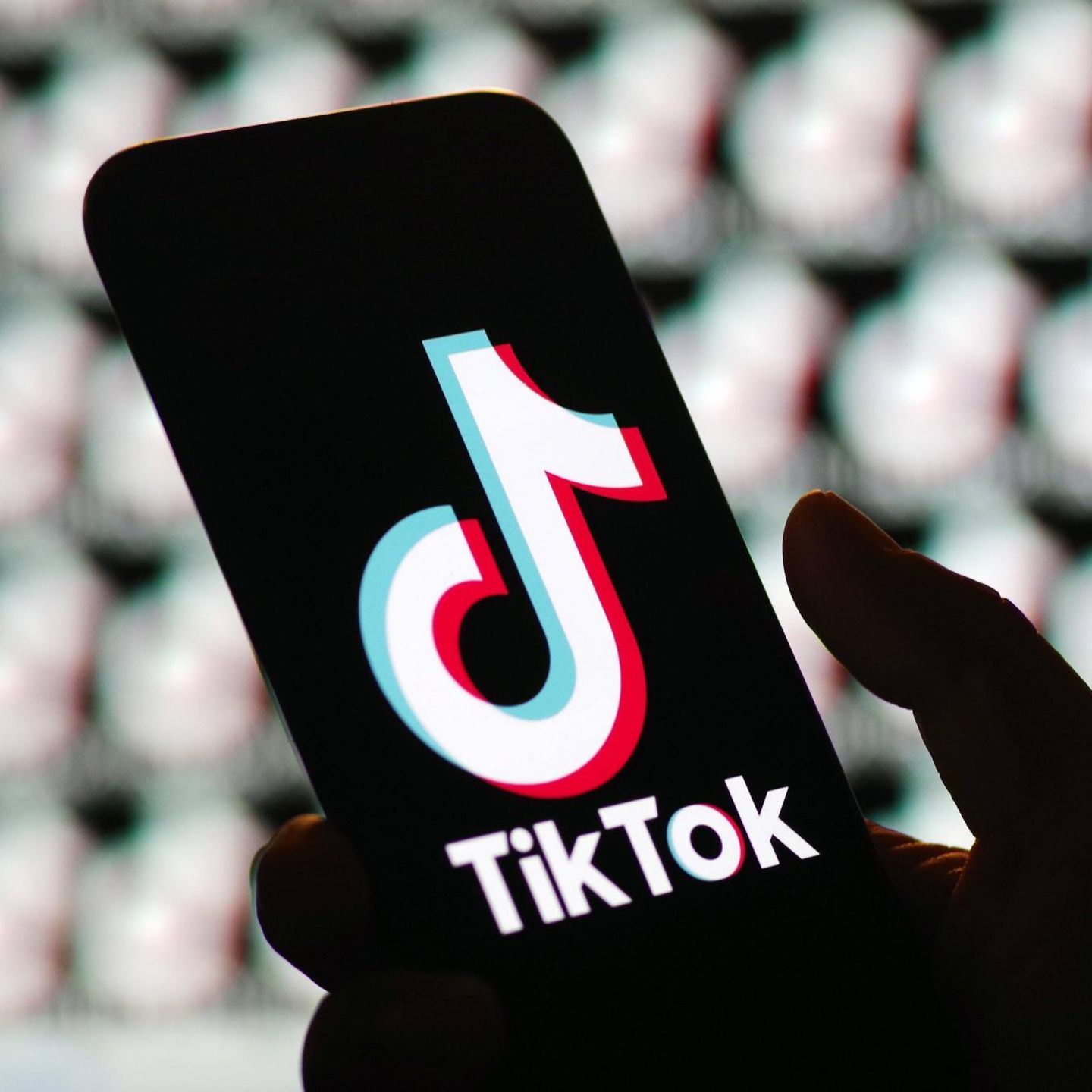 Tik turgan holda siyish video