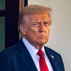 Etwa 250 Millionen US-Dollar soll der Umbau des Weißen Hauses kosten – Donald Trump finanziert das Vorhaben mit unbekannten Spendern