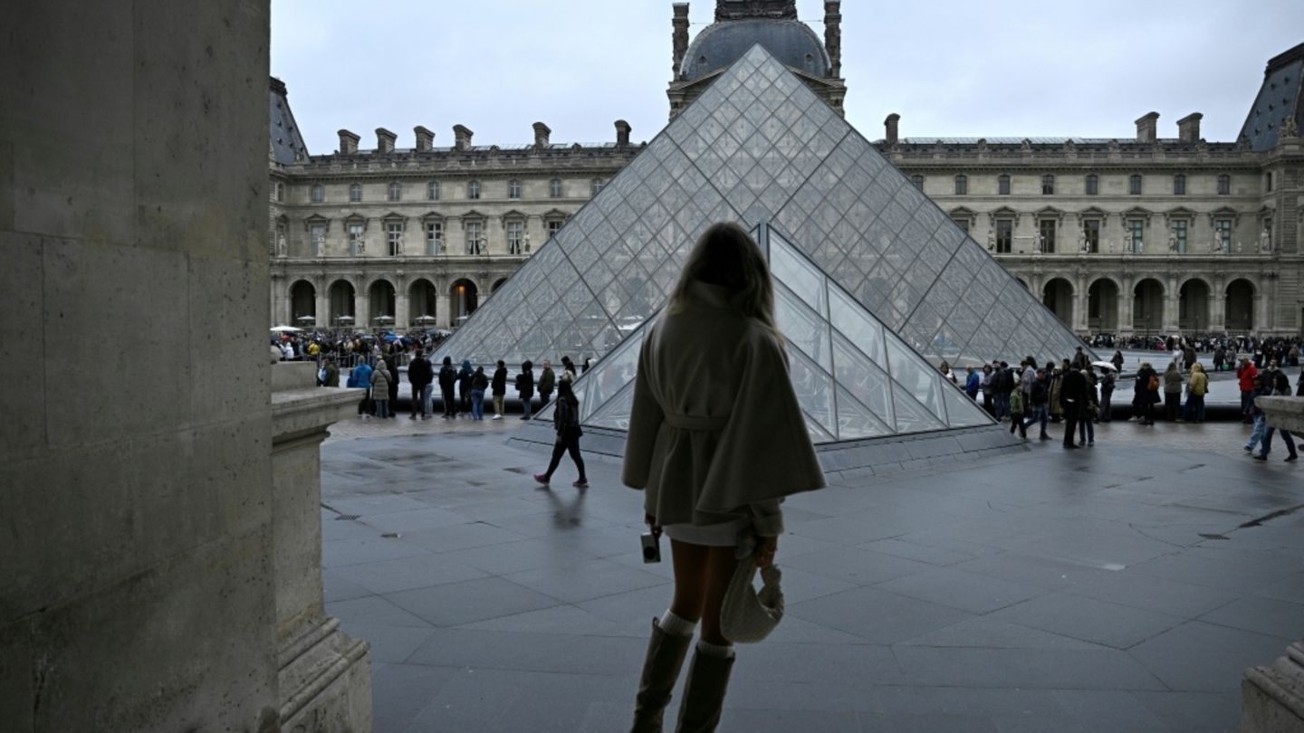Der Louvre in Paris