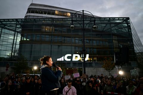 Demo am Konrad-Adenauer-Haus
