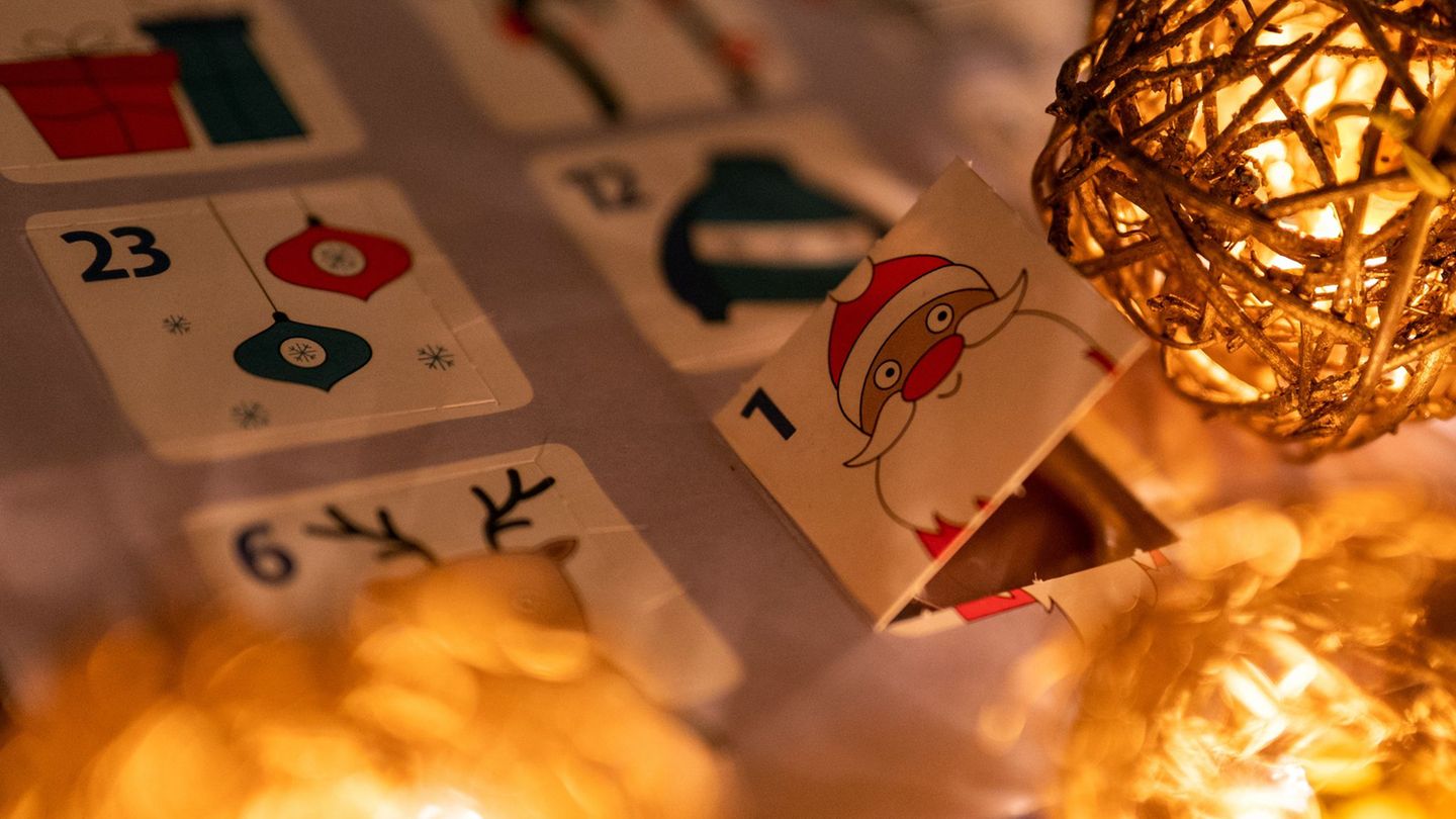 Survey: Many people buy Advent calendars for themselves