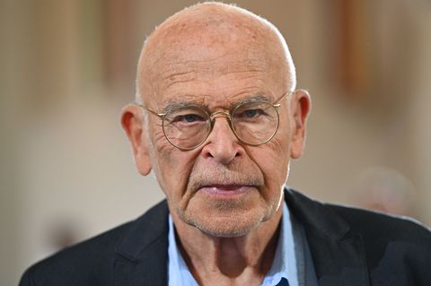 Günter Wallraff hält die "Stadtbild"-Äußerung von Friedrich Merz für stigmatisierend (Archivbild). Foto: Arne Dedert/dpa