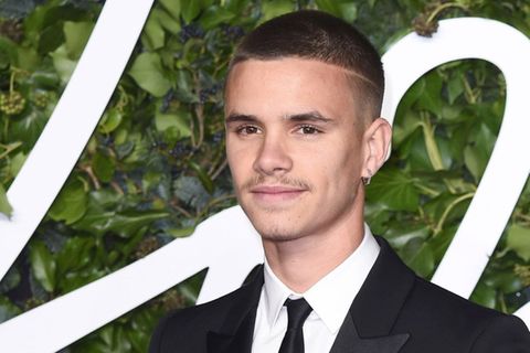 Romeo Beckham ist der zweitälteste Sohn von Victoria und David Beckham.