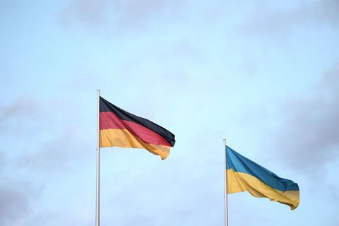 Wer vor dem Krieg in der Ukraine flüchtet, bekommt in Deutschland Schutz. (Symbolbild) Foto: Hannes P. Albert/dpa