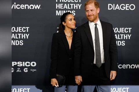 Herzogin Meghan und Prinz Harry sind unter den mehr als 800 Menschen, die die Erklärung unterschrieben haben.