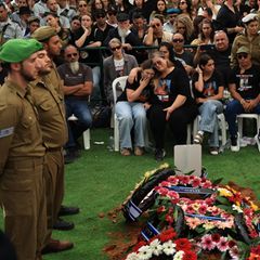Beerdigung eines Soldaten in Kfar Saba, Israel