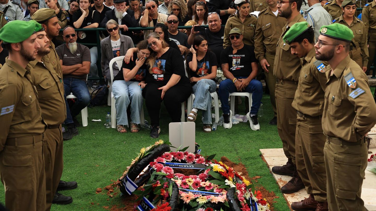 Israel Beerdigung Beerdigung eines Soldaten in Kfar Saba, Israel