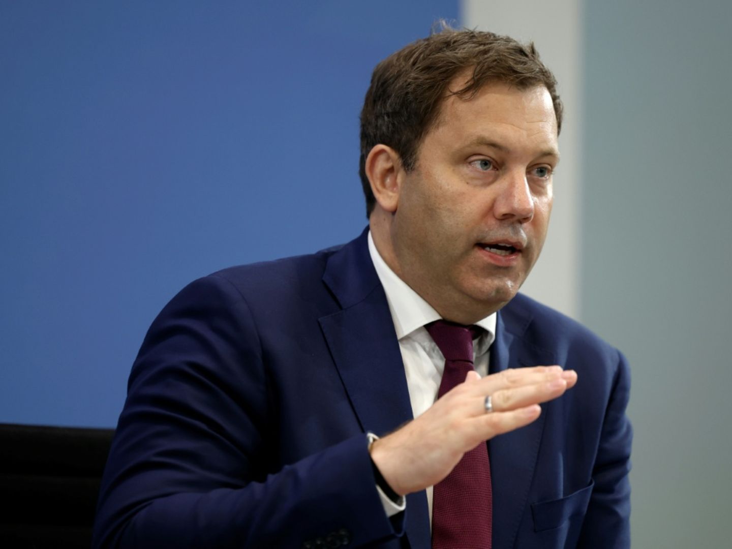 Klingbeil warnt vor Scheitern von Steuerentlastungen - Spahn reagiert verärgert | STERN.de