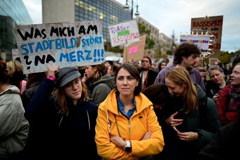 Demo gegen "Stadtbild"-Aussage vor CDU-Zentrale