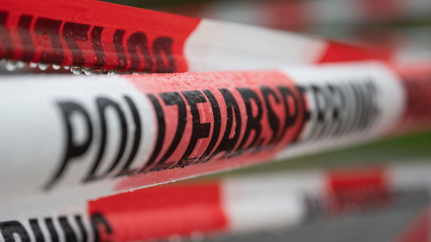 Viele Fragen sind noch offen. (Symbolbild) Foto: Sebastian Kahnert/dpa