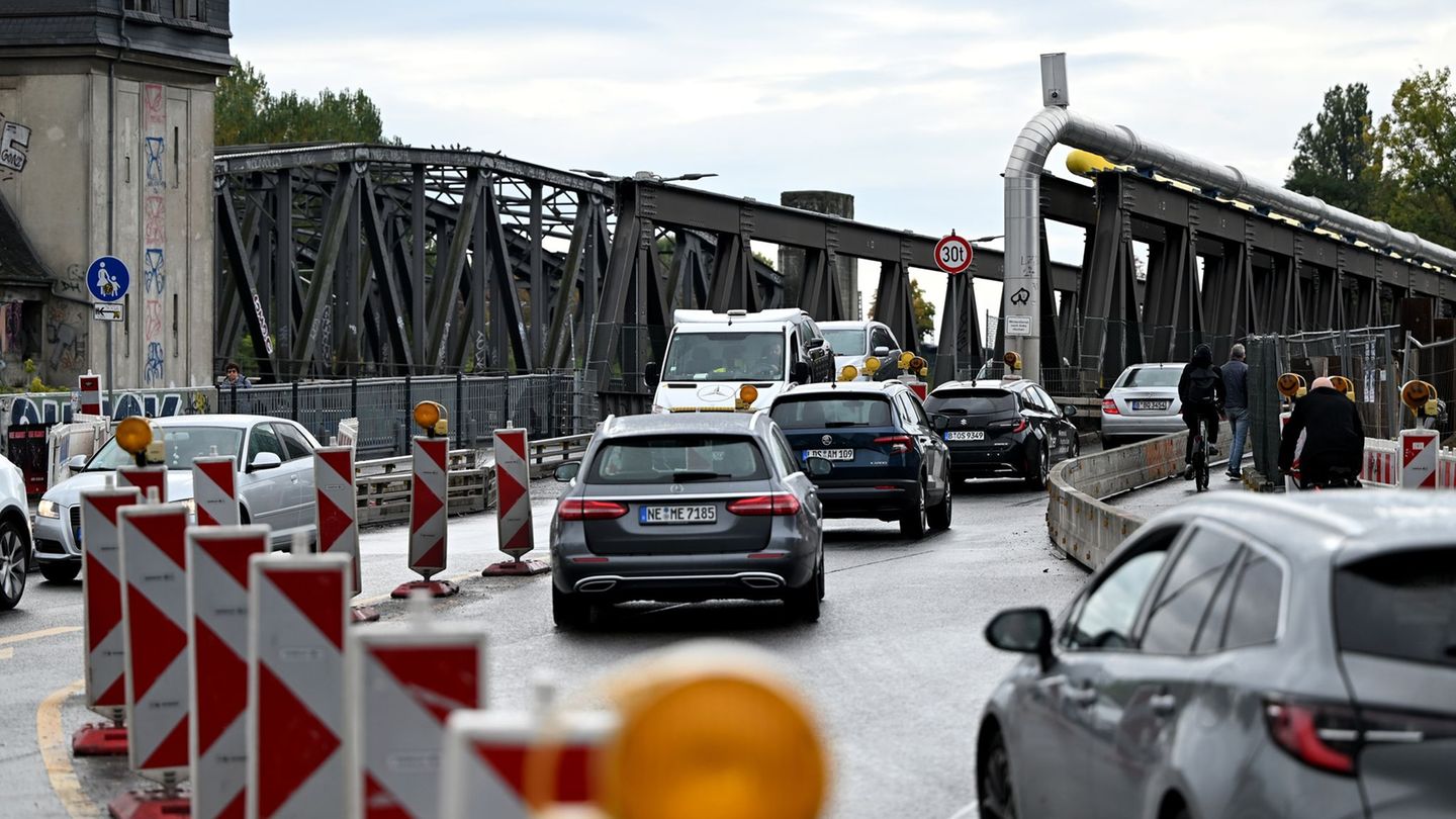 Die Baustelle Elsenbrücke ist ein Nadelöhr zwischen Treptow und Friedrichshain. Foto: Lilli Förter/dpa
