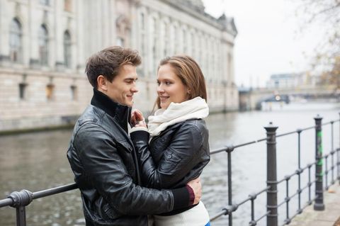 Neu.de Singlebörse: Hier wird man mit liebevollem Lächeln empfangen