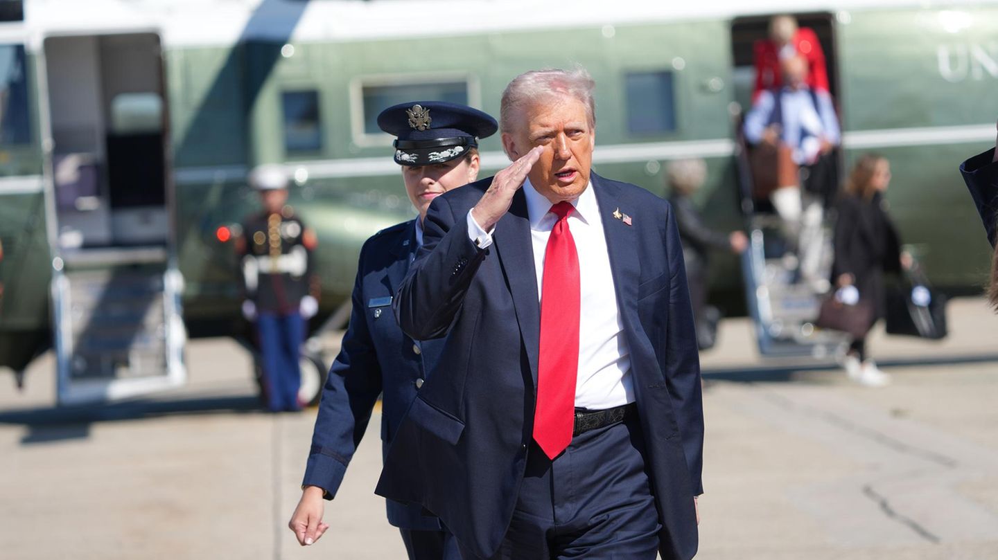 US-Bootsangriffe im Karibischen Meer: Donald Trump bezeichnet die Sprengungen von venezolanischen Booten als "Akt der nationalen Selbstverteidigung" Donald Trump bezeichnet die Sprengungen von venezolanischen Booten als "Akt der nationalen Selbstverteidigung"