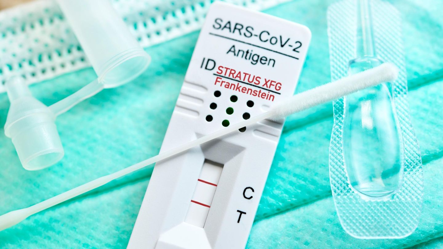 V Nemčiji se širijo respiratorne bolezni: Težko je razlikovati med gripo, korono in prehladom