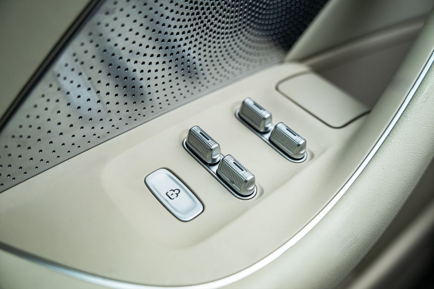 Luxeed R7 Interieur