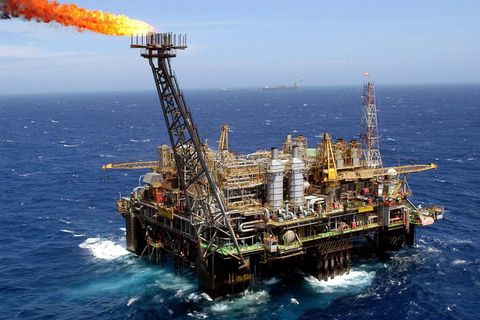 Energiewende: Ölplattform vor der Küste Brasiliens