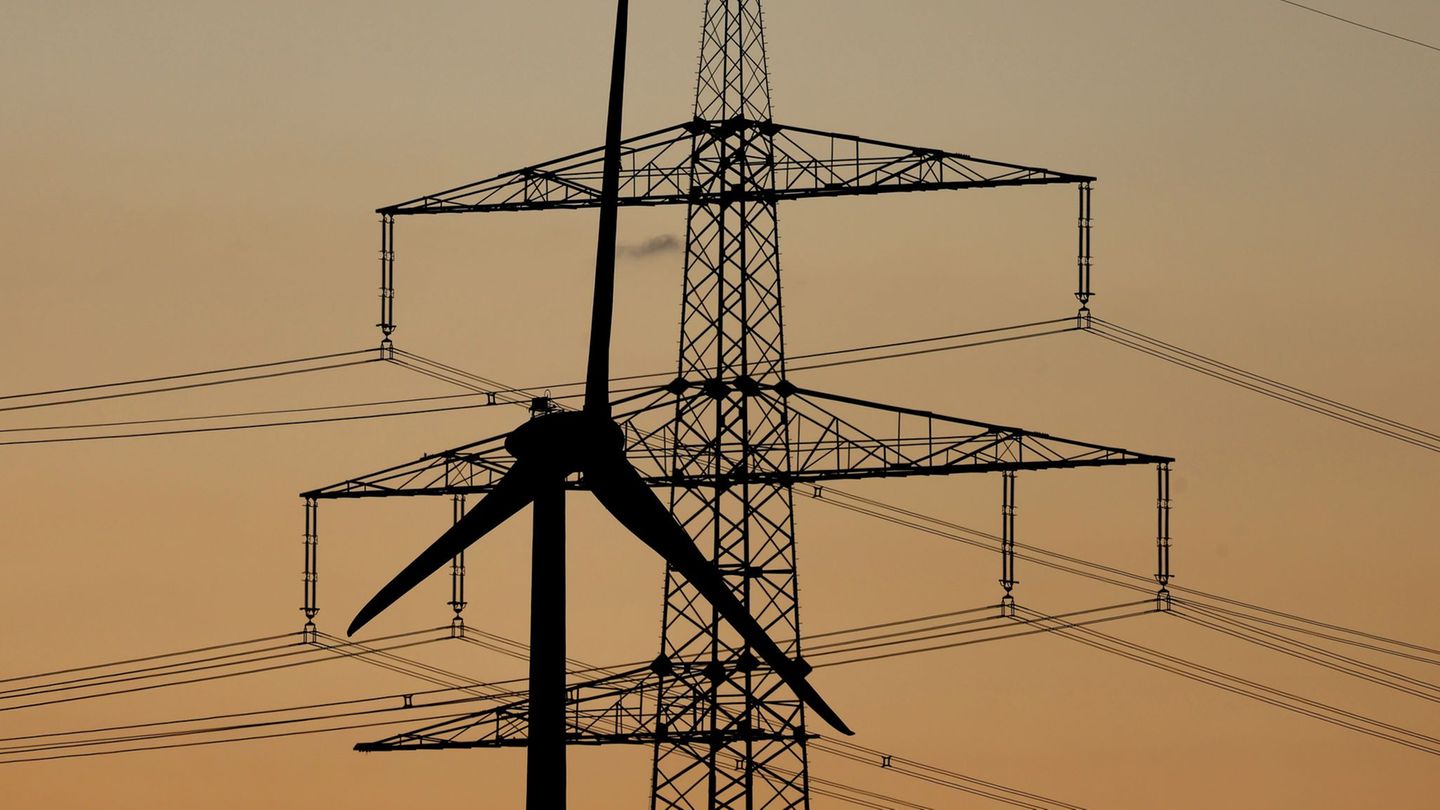 Die Energiepreise für die bayerische Wirtschaft sind zuletzt gesunken. (Archivbild) Foto: Karl-Josef Hildenbrand/dpa