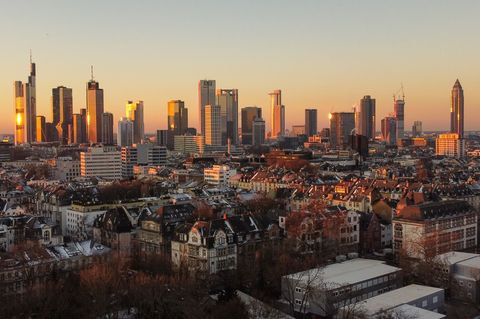 Finanzplatz Frankfurt: In den Cum-Ex-Steuerskandal sind zahlreiche Banken verstrickt (Archivbild) Foto: Boris Roessler/dpa