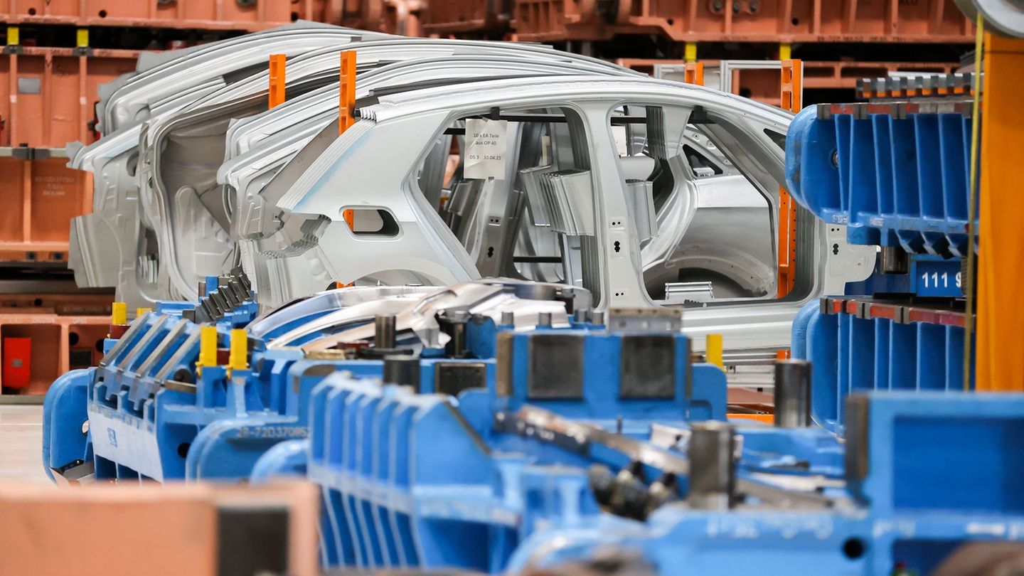 Industrie und Handwerk in Südwestsachsen schlagen Alarm: "Die regionale Wirtschaft bleibt auf Talfahrt." (Symbolbild) Foto: Jan