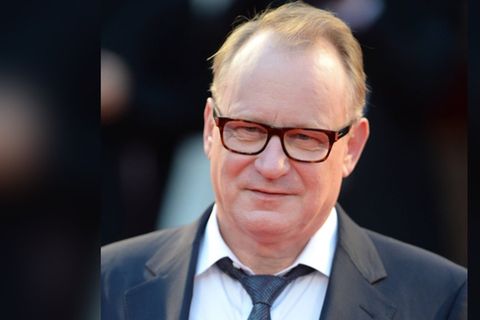 Stellan Skarsgård muss seit einem Schlaganfall vor drei Jahren mit einigen Einschränkungen leben - beschweren will er sich den