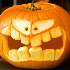 Kürbis geschnitzter Halloween-Kürbis