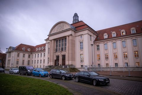 Die Staatsanwaltschaft erhebt im Fall des tödlichen Unfalls in einer 30er-Zone in Schwerin Anklage wegen fahrlässiger Tötung. Da