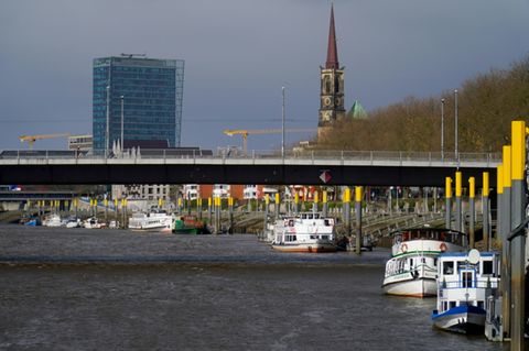 Blick auf Weser in Bremen