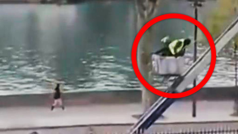 Mit Millionenraub auf Bau-Lift: Video zeigt erstmals Louvre-Diebe bei Flucht Mit Millionenraub auf Bau-Lift: Video zeigt erstmals Louvre-Diebe bei Flucht