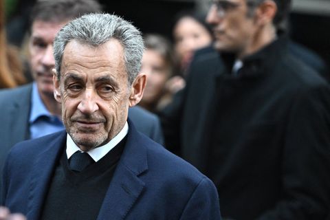 Video aus erster Haft-Nacht: Nicolas Sarkozy wird wüst beschimpft