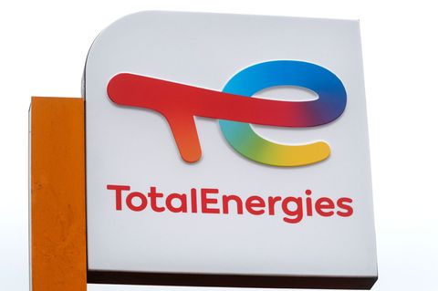 Der Energiekonzern Totalenergies hat nach Urteil eines Gerichts irreführend über die eigene Klimastrategie informiert (Archivbil