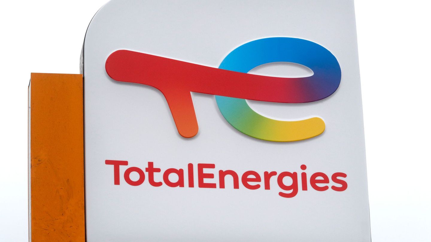 Der Energiekonzern Totalenergies hat nach Urteil eines Gerichts irreführend über die eigene Klimastrategie informiert (Archivbil