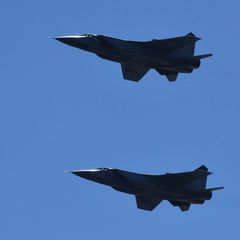 Russische MiG-31-Kampfjets bei einer Übung: Zwei von ihnen sollen in den Luftraum über Litauen eingedrungen sein