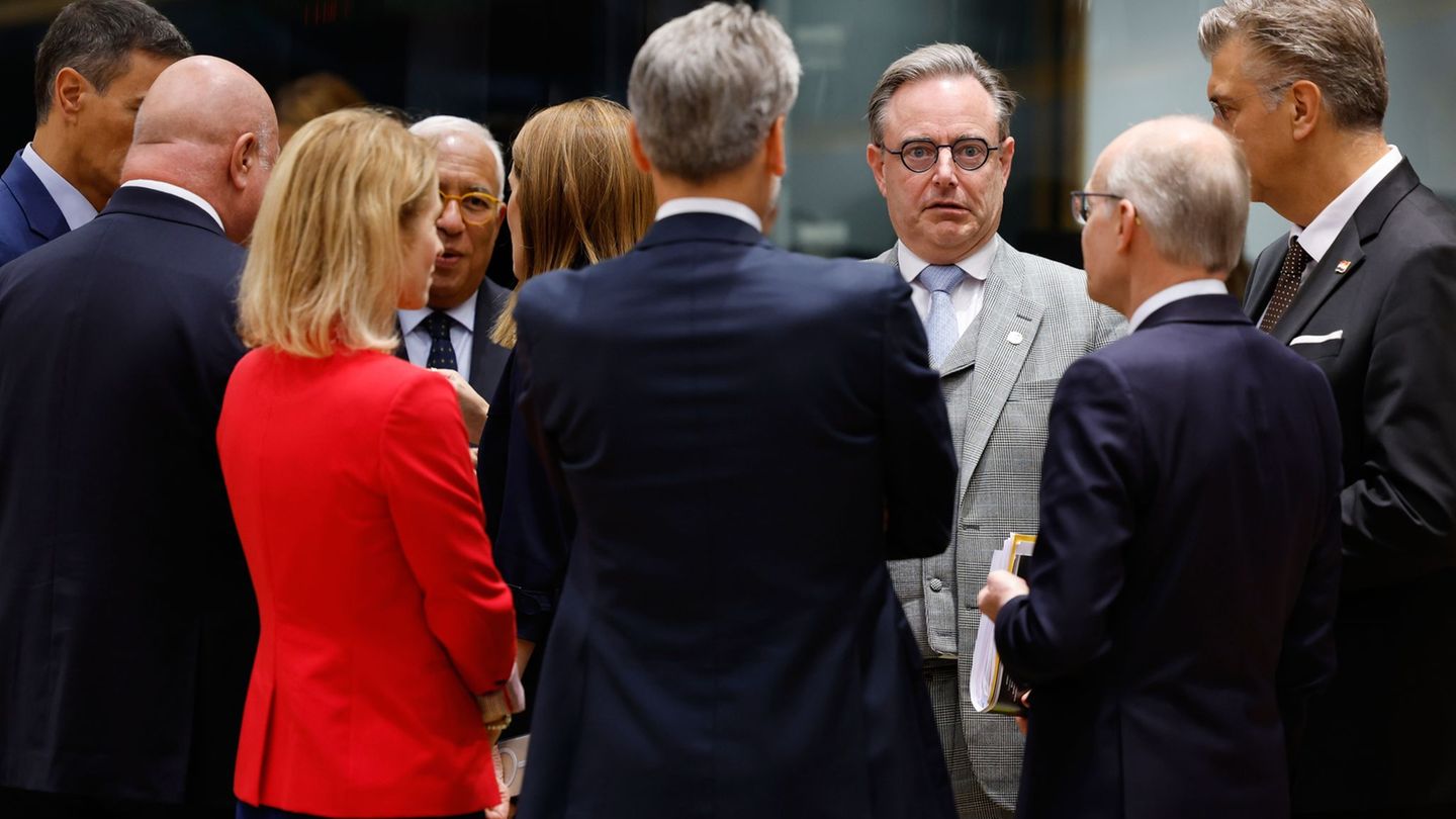 Fresh money for Ukraine?: EU pushes ahead with plan to use Russian assets