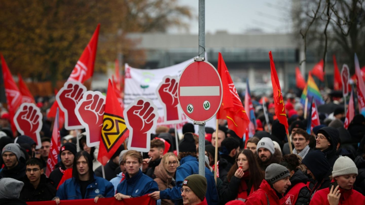 Gewerkschaftsdemo in Wolfsburg