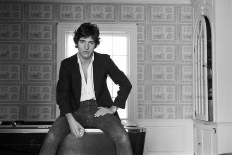 Die Musikdokumentation "Bruce Springsteen, der amerikanische Freund" zeigt ein Bild des Künstlers im Januar 1977 zu Hause in New