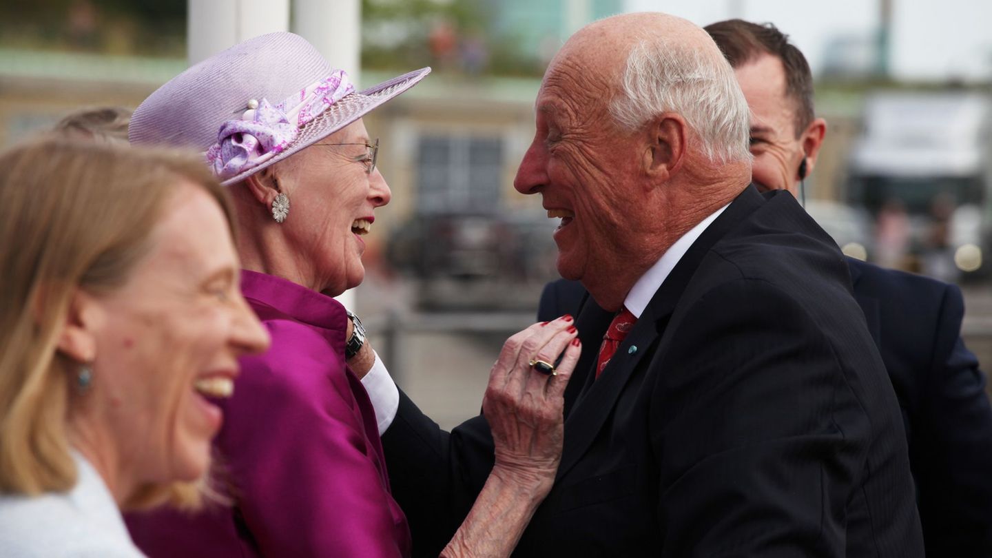 Norway: King Harald jokes about his daughter’s Netflix documentary