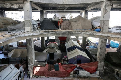 Notdürftige Behausung