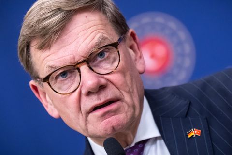 Außenminister Johann Wadephul (CDU) wollte eigentlich an diesem Sonntag nach China aufbrechen. (Archivbild) Foto: Michael Kappel